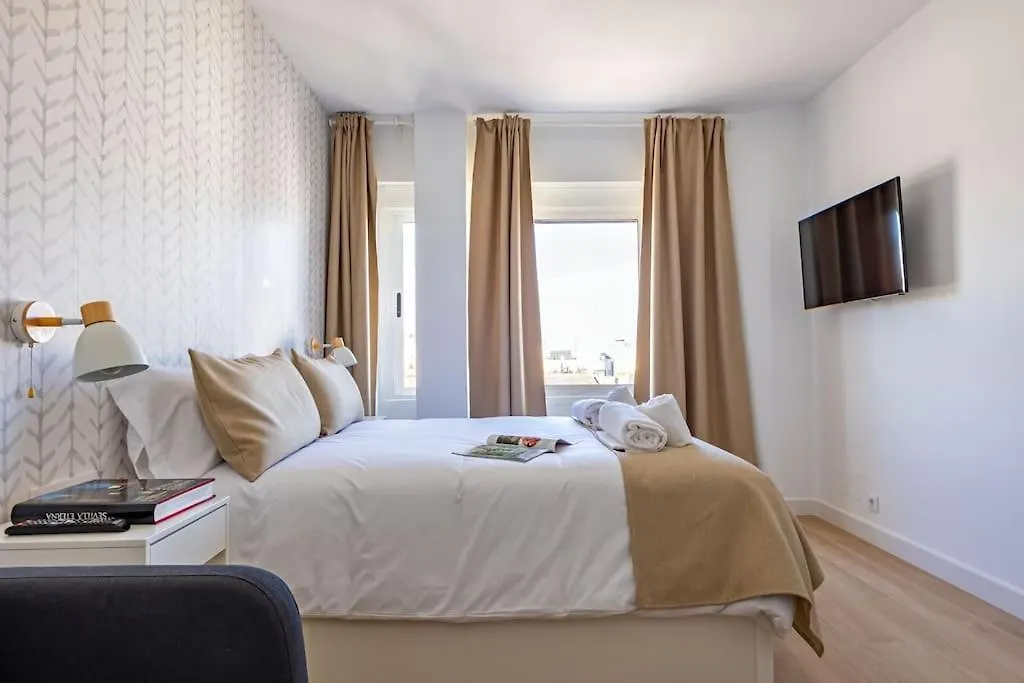 New Suite Reformada Con Excelente Ubicacion Sevilla Spanien