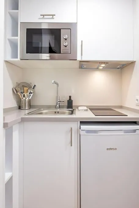 New Suite Reformada Con Excelente Ubicacion Sevilla 0*,  Spanien
