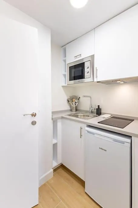 New Suite Reformada Con Excelente Ubicacion Seville