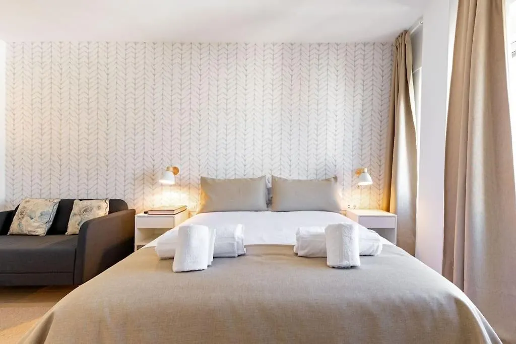 Apartament New Suite Reformada Con Excelente Ubicacion Sewilla