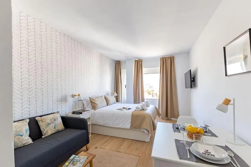 New Suite Reformada Con Excelente Ubicacion Seville 0*,